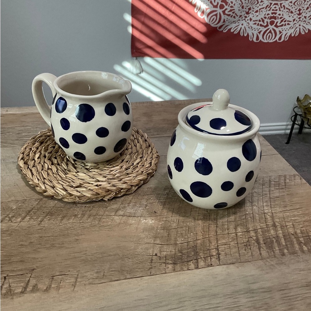 Polka Dot Cream and Sugar Set